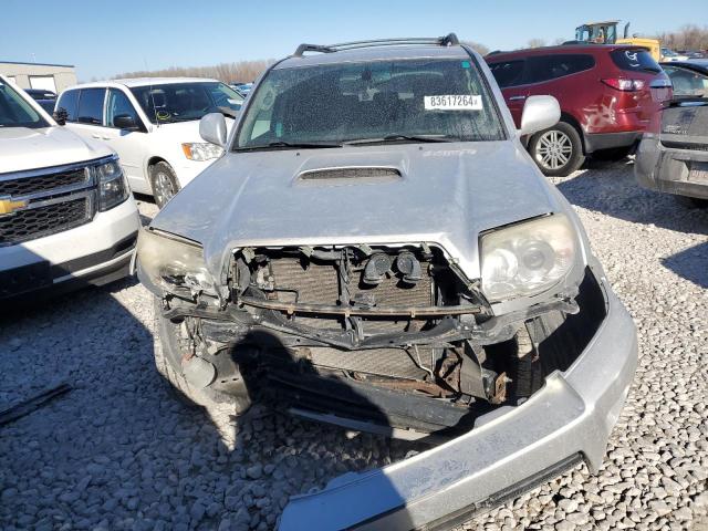 Photo 4 VIN: JTEBU14R98K019556 - TOYOTA 4RUNNER SR 