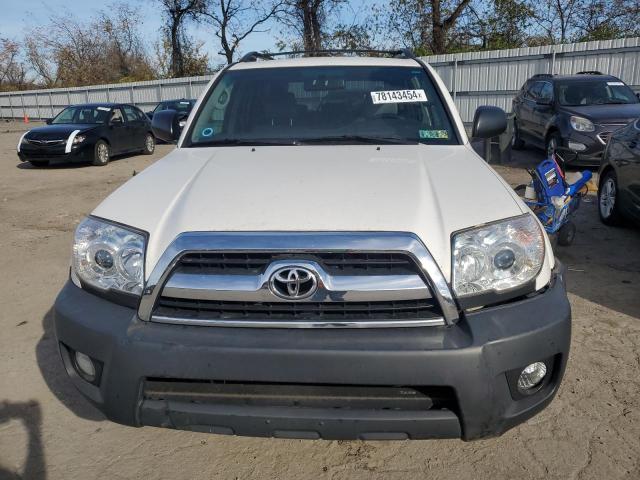 Photo 4 VIN: JTEBU14R98K031335 - TOYOTA 4RUNNER SR 