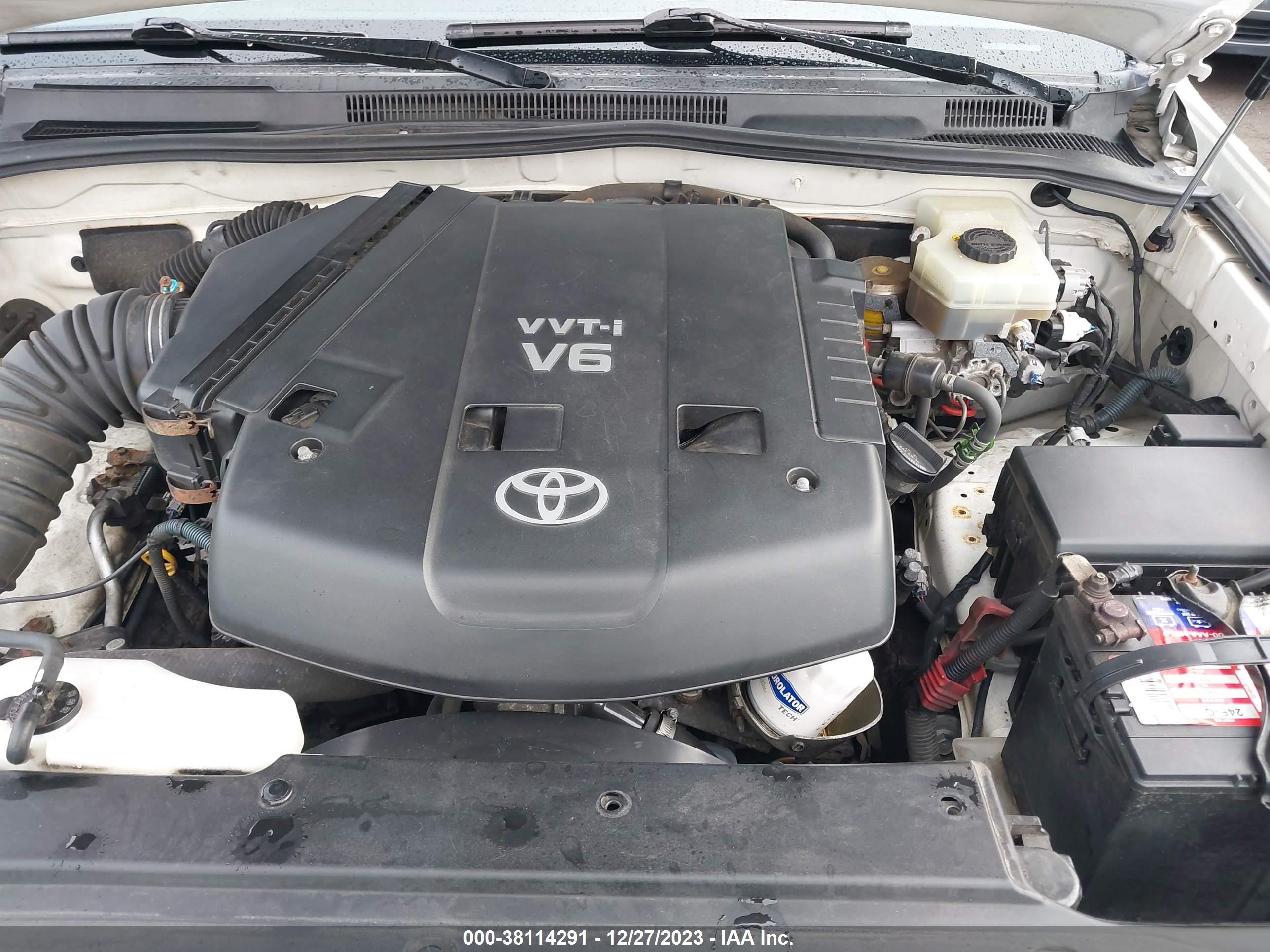 Photo 9 VIN: JTEBU14RX40044049 - TOYOTA 4RUNNER 