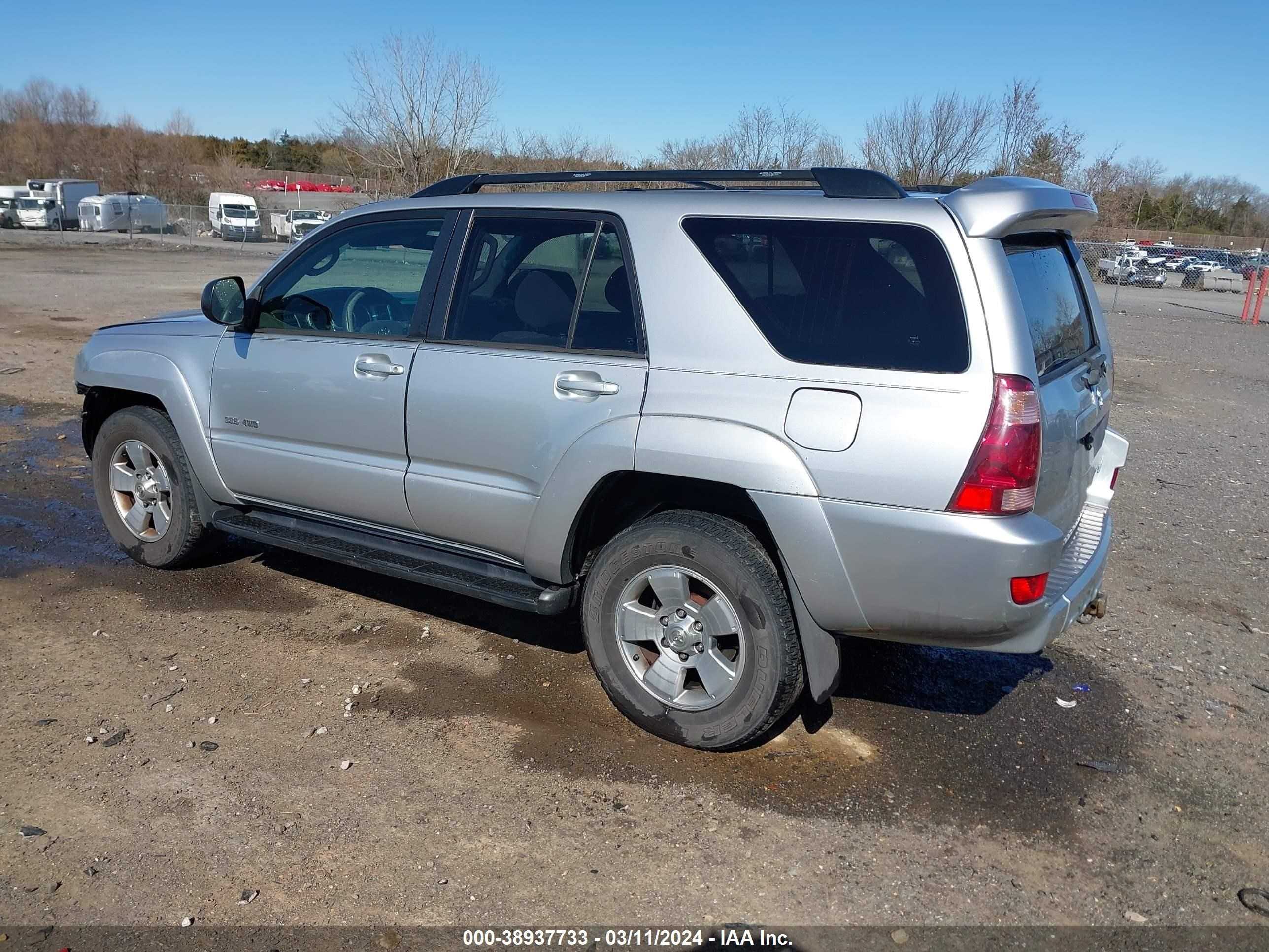 Photo 2 VIN: JTEBU14RX58051263 - TOYOTA 4RUNNER 