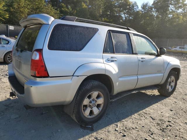 Photo 2 VIN: JTEBU14RX60083520 - TOYOTA 4RUNNER SR 