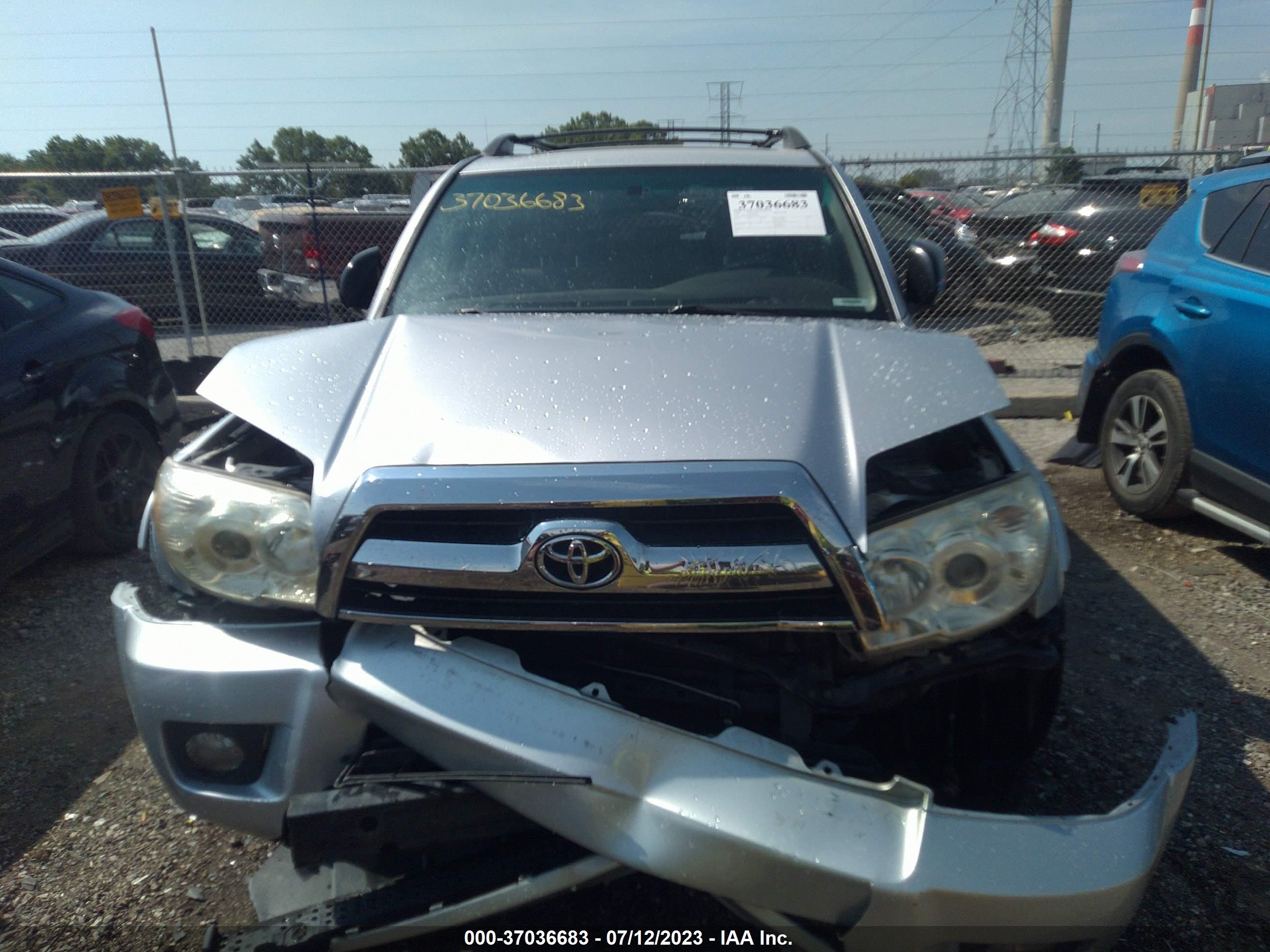 Photo 11 VIN: JTEBU14RX8K006606 - TOYOTA 4RUNNER 