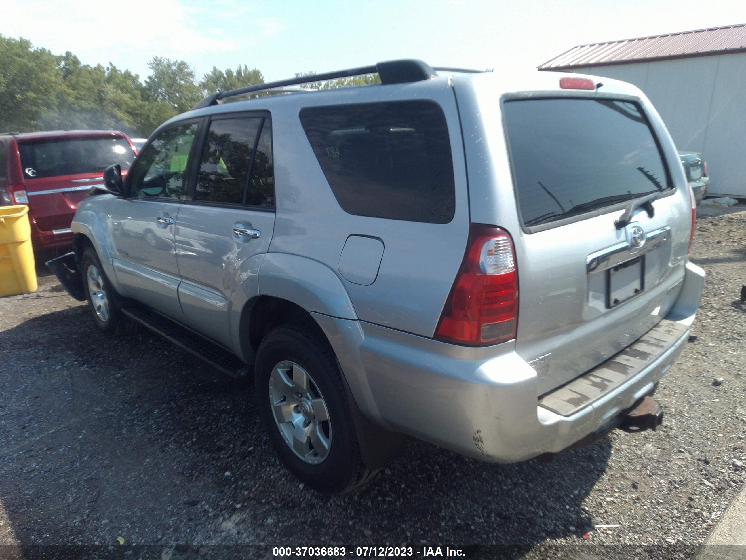 Photo 2 VIN: JTEBU14RX8K006606 - TOYOTA 4RUNNER 