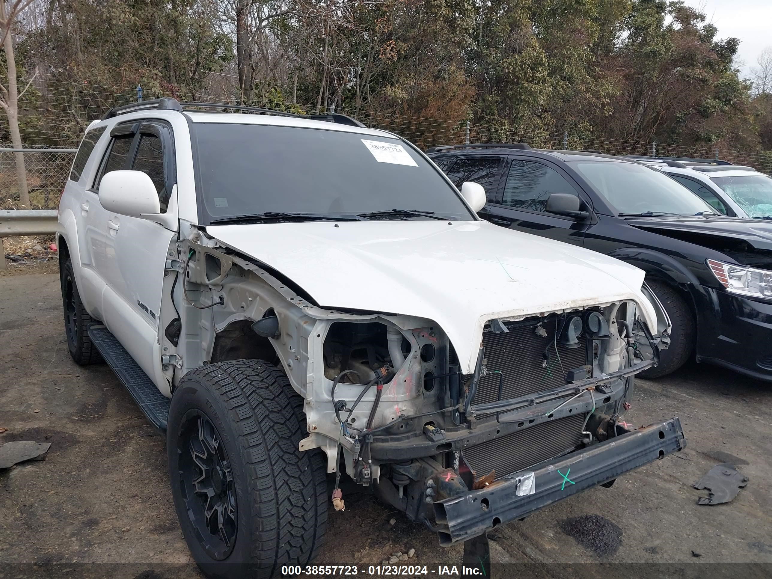 Photo 0 VIN: JTEBU17R378093952 - TOYOTA 4RUNNER 