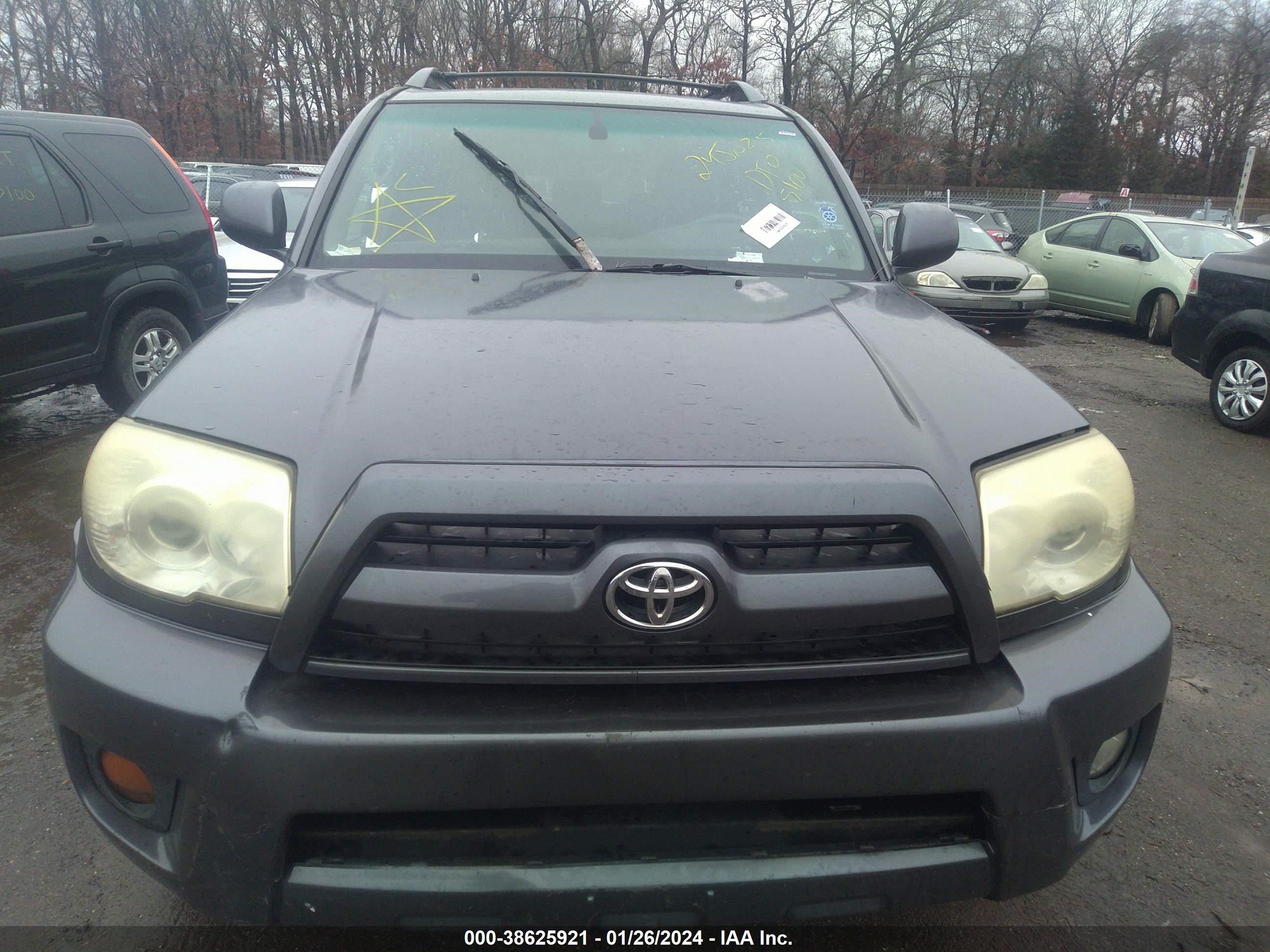 Photo 5 VIN: JTEBU17R68K028503 - TOYOTA 4RUNNER 