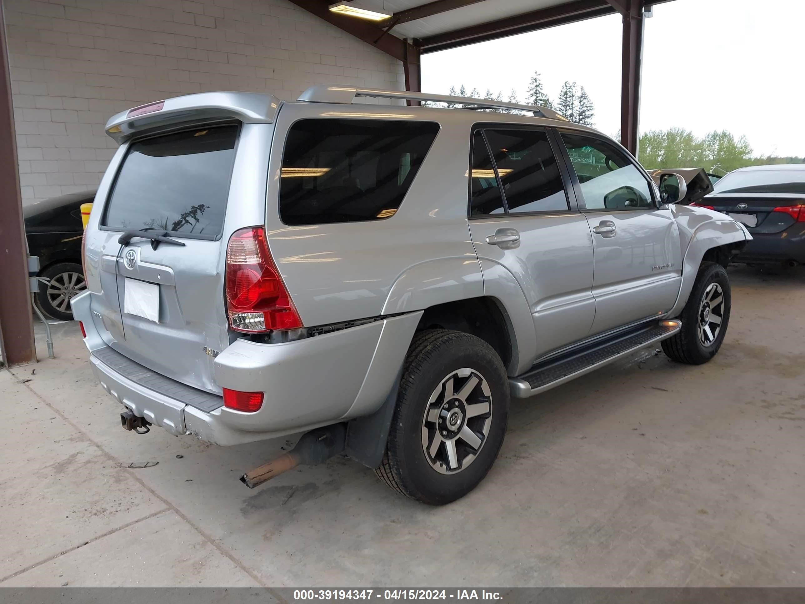 Photo 3 VIN: JTEBU17R740054002 - TOYOTA 4RUNNER 