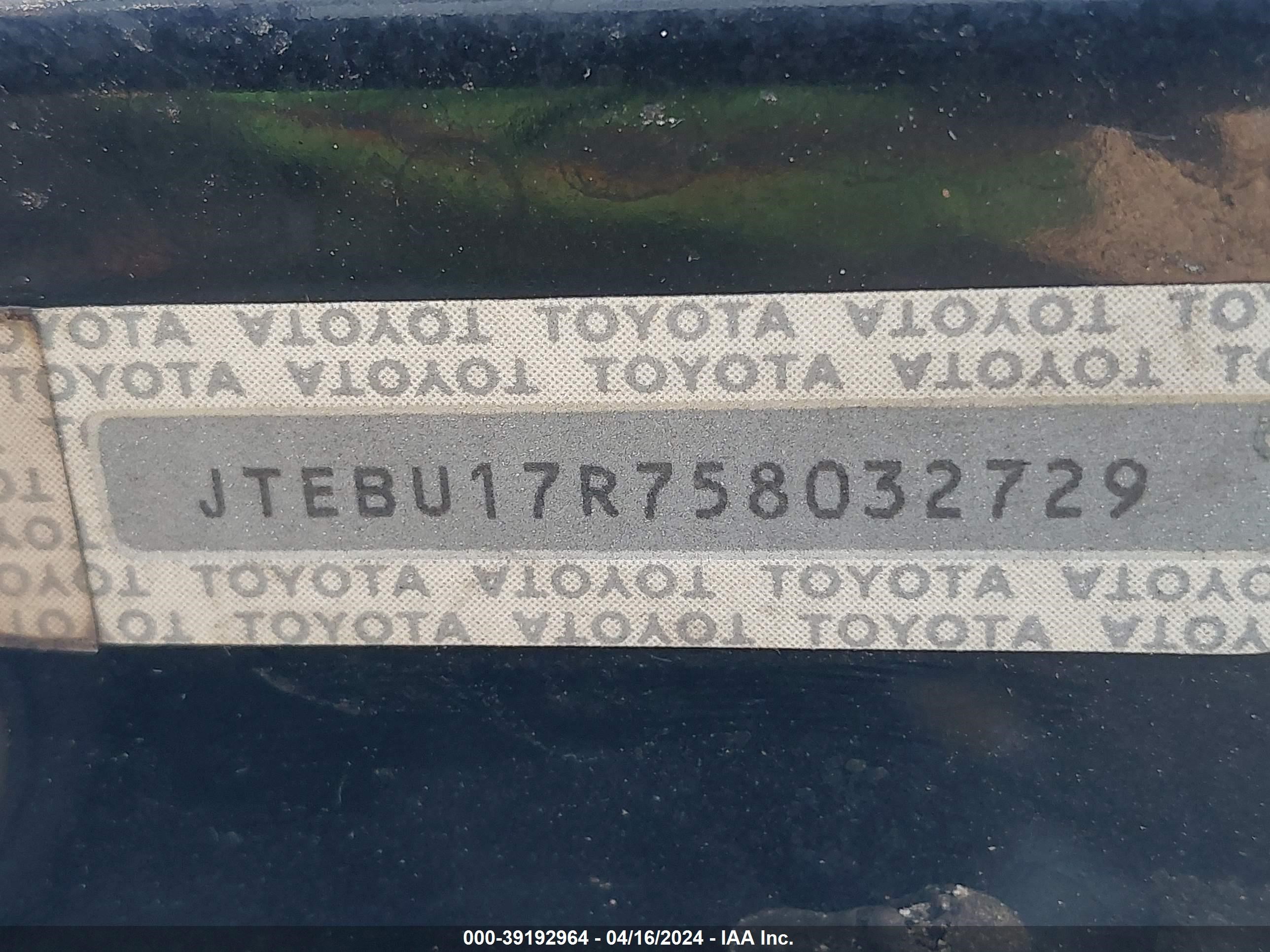 Photo 8 VIN: JTEBU17R758032729 - TOYOTA 4RUNNER 