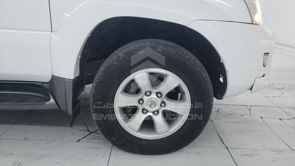 Photo 26 VIN: JTEBU25J09K007800 - TOYOTA PRADO 