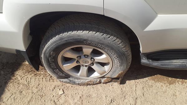 Photo 26 VIN: JTEBU25JX65062846 - TOYOTA PRADO 