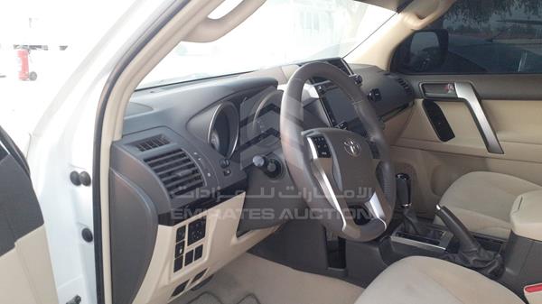 Photo 9 VIN: JTEBU3FJ2G5075256 - TOYOTA PRADO 