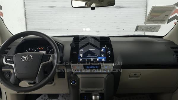 Photo 15 VIN: JTEBU3FJ9NK208741 - TOYOTA LAND CRUISER 