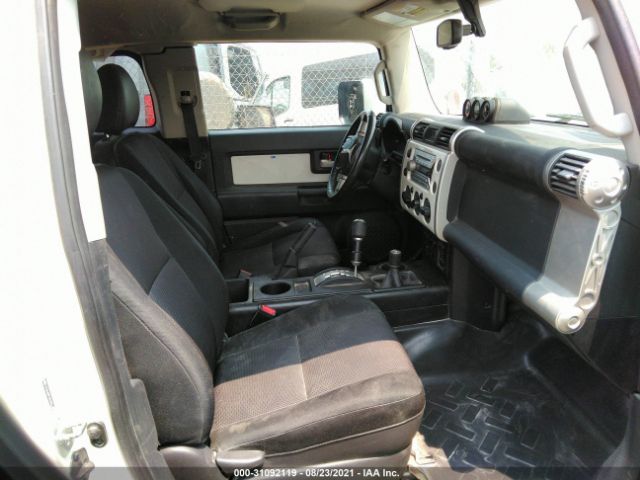 Photo 4 VIN: JTEBU4BF0AK085140 - TOYOTA FJ CRUISER 