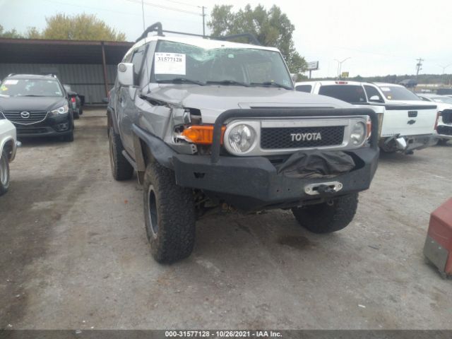 Photo 0 VIN: JTEBU4BF0AK086188 - TOYOTA FJ CRUISER 