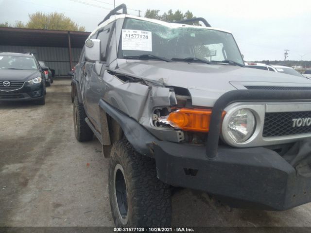 Photo 5 VIN: JTEBU4BF0AK086188 - TOYOTA FJ CRUISER 