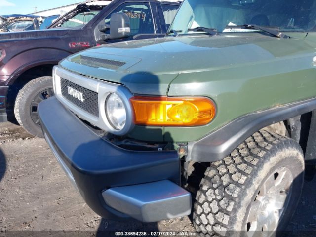 Photo 5 VIN: JTEBU4BF0AK088183 - TOYOTA FJ CRUISER 