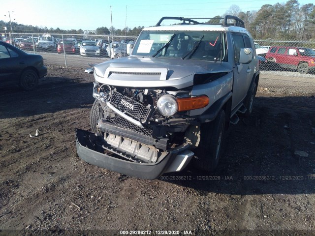 Photo 5 VIN: JTEBU4BF0BK104061 - TOYOTA FJ CRUISER 