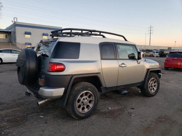 Photo 2 VIN: JTEBU4BF0BK109034 - TOYOTA FJ CRUISER 