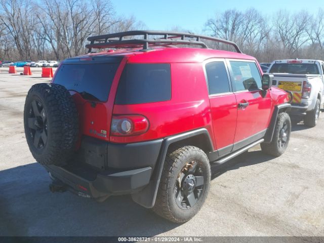 Photo 3 VIN: JTEBU4BF0CK142407 - TOYOTA FJ CRUISER 