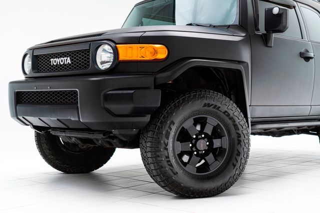 Photo 9 VIN: JTEBU4BF1CK133988 - TOYOTA FJ CRUISER 