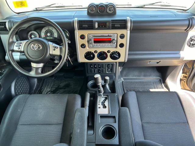 Photo 8 VIN: JTEBU4BF1DK163848 - TOYOTA FJ CRUISER 