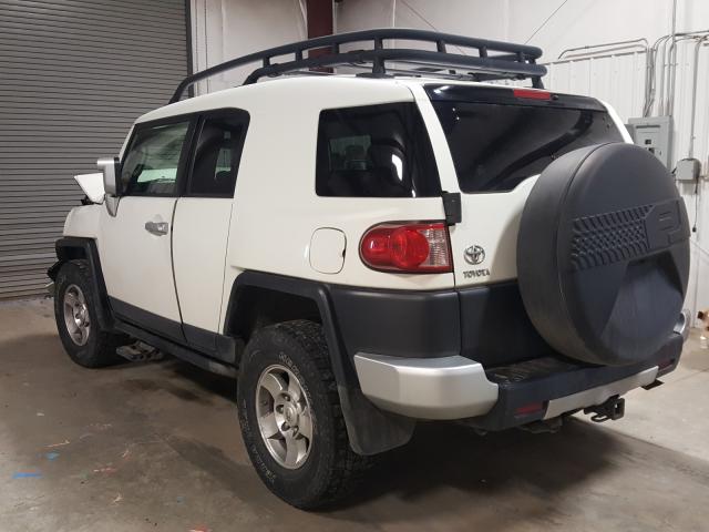 Photo 2 VIN: JTEBU4BF2AK070753 - TOYOTA FJ CRUISER 