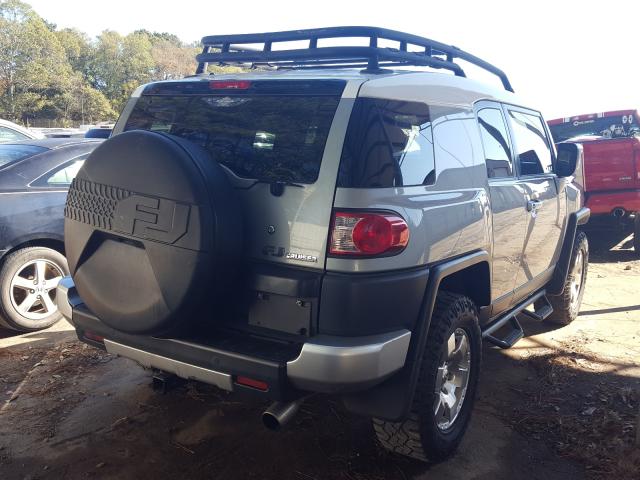 Photo 3 VIN: JTEBU4BF2AK079159 - TOYOTA FJ CRUISER 