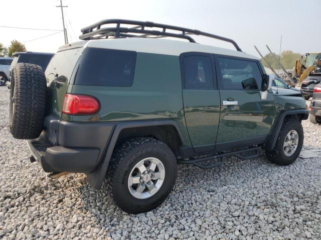 Photo 2 VIN: JTEBU4BF2AK084863 - TOYOTA FJ CRUISER 