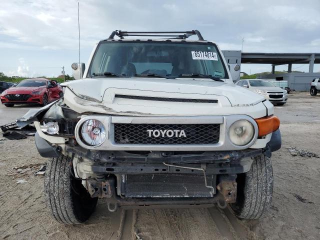 Photo 4 VIN: JTEBU4BF2AK097936 - TOYOTA FJ CRUISER 