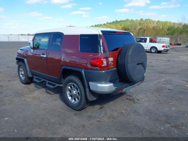 Photo 2 VIN: JTEBU4BF2BK101419 - TOYOTA FJ CRUISER 