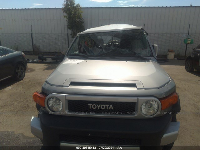 Photo 5 VIN: JTEBU4BF2CK129576 - TOYOTA FJ CRUISER 