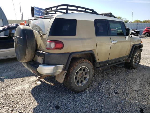 Photo 3 VIN: JTEBU4BF2CK131943 - TOYOTA FJ CRUISER 