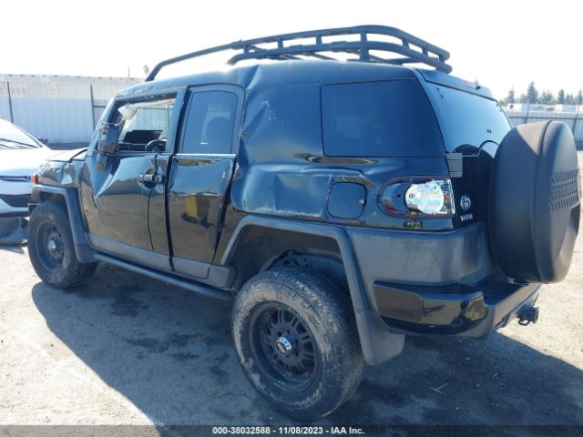 Photo 2 VIN: JTEBU4BF3BK100473 - TOYOTA FJ CRUISER 