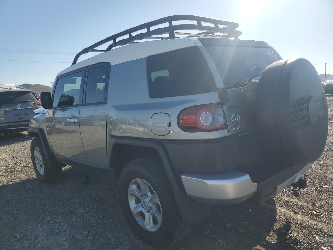 Photo 1 VIN: JTEBU4BF3CK145950 - TOYOTA FJ CRUISER 