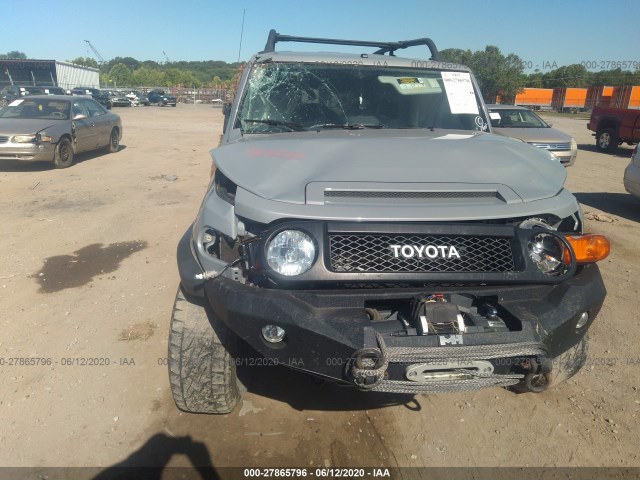 Photo 5 VIN: JTEBU4BF3DK165438 - TOYOTA FJ CRUISER 