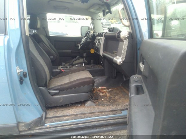 Photo 4 VIN: JTEBU4BF3EK197744 - TOYOTA FJ CRUISER 