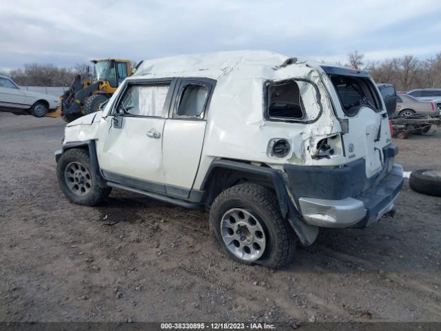 Photo 2 VIN: JTEBU4BF4BK116276 - TOYOTA FJ CRUISER 