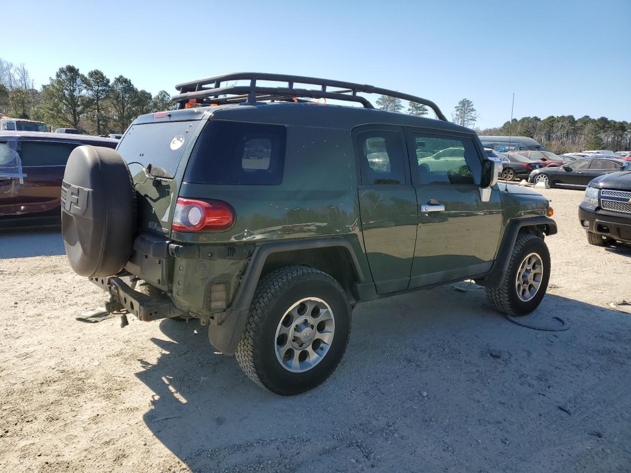 Photo 2 VIN: JTEBU4BF4CK135931 - TOYOTA FJ CRUISER 