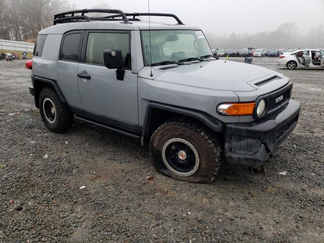 Photo 3 VIN: JTEBU4BF4DK155825 - TOYOTA FJ CRUISER 