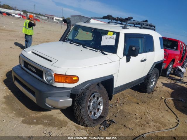 Photo 1 VIN: JTEBU4BF4DK165609 - TOYOTA FJ CRUISER 