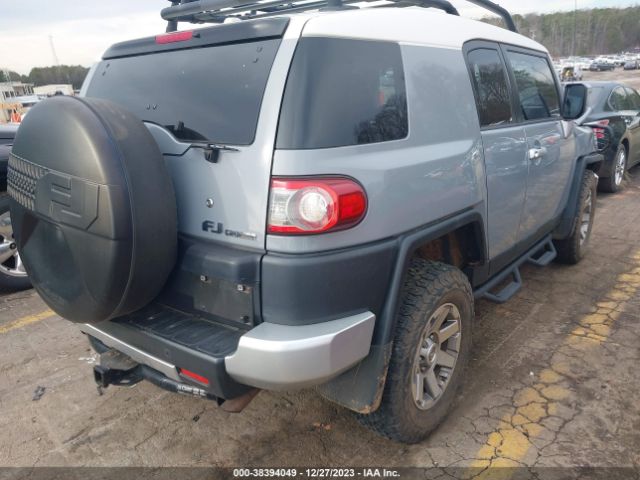 Photo 3 VIN: JTEBU4BF4EK187899 - TOYOTA FJ CRUISER 