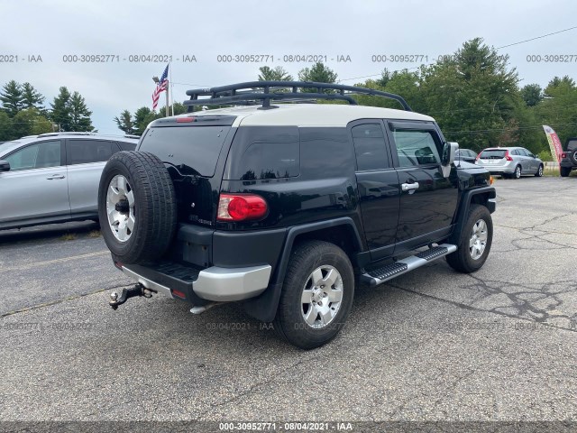 Photo 3 VIN: JTEBU4BF5AK075705 - TOYOTA FJ CRUISER 