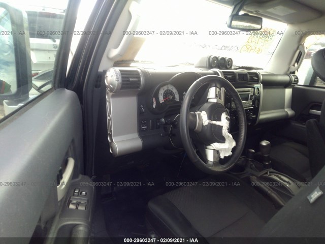 Photo 4 VIN: JTEBU4BF5BK110552 - TOYOTA FJ CRUISER 