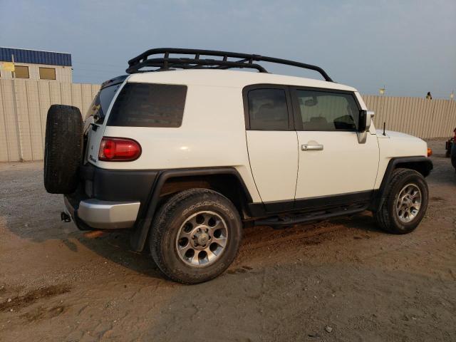 Photo 2 VIN: JTEBU4BF5BK112222 - TOYOTA FJ CRUISER 