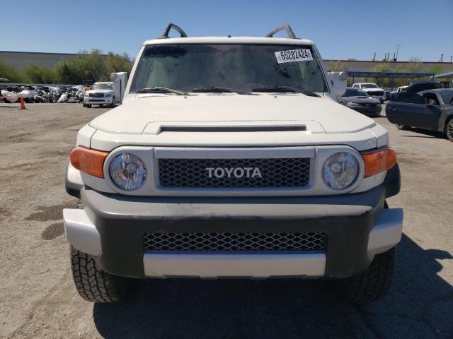 Photo 4 VIN: JTEBU4BF6AK072005 - TOYOTA FJ CRUISER 