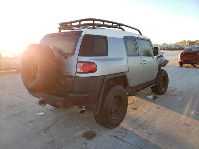 Photo 3 VIN: JTEBU4BF6AK097387 - TOYOTA FJ CRUISER 