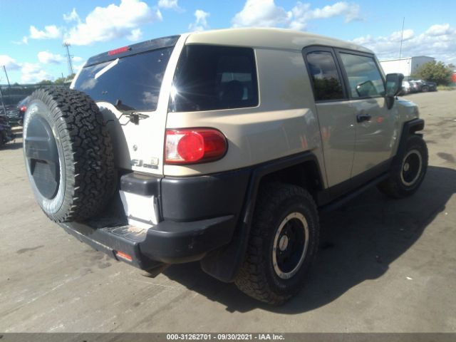 Photo 3 VIN: JTEBU4BF7AK077312 - TOYOTA FJ CRUISER 