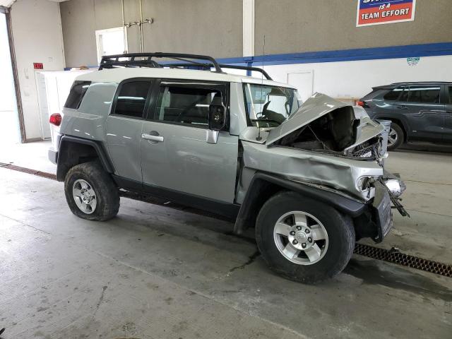 Photo 3 VIN: JTEBU4BF7AK091887 - TOYOTA FJ CRUISER 