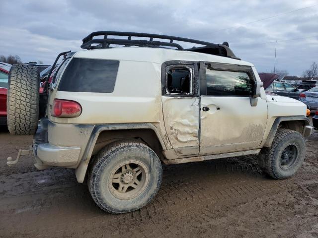 Photo 2 VIN: JTEBU4BF7AK093462 - TOYOTA FJ CRUISER 