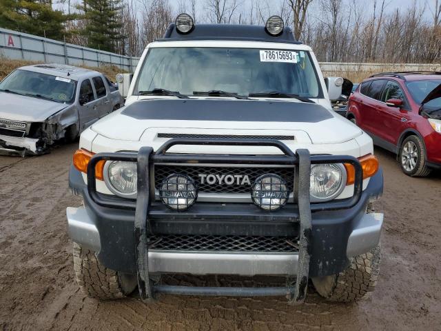 Photo 4 VIN: JTEBU4BF7AK093462 - TOYOTA FJ CRUISER 