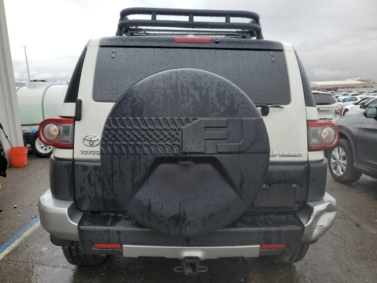 Photo 5 VIN: JTEBU4BF7EK185144 - TOYOTA FJ CRUISER 